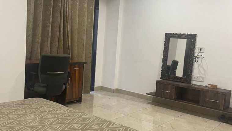 3BHK Fully Furnished (1 Room Available ), Gurugram