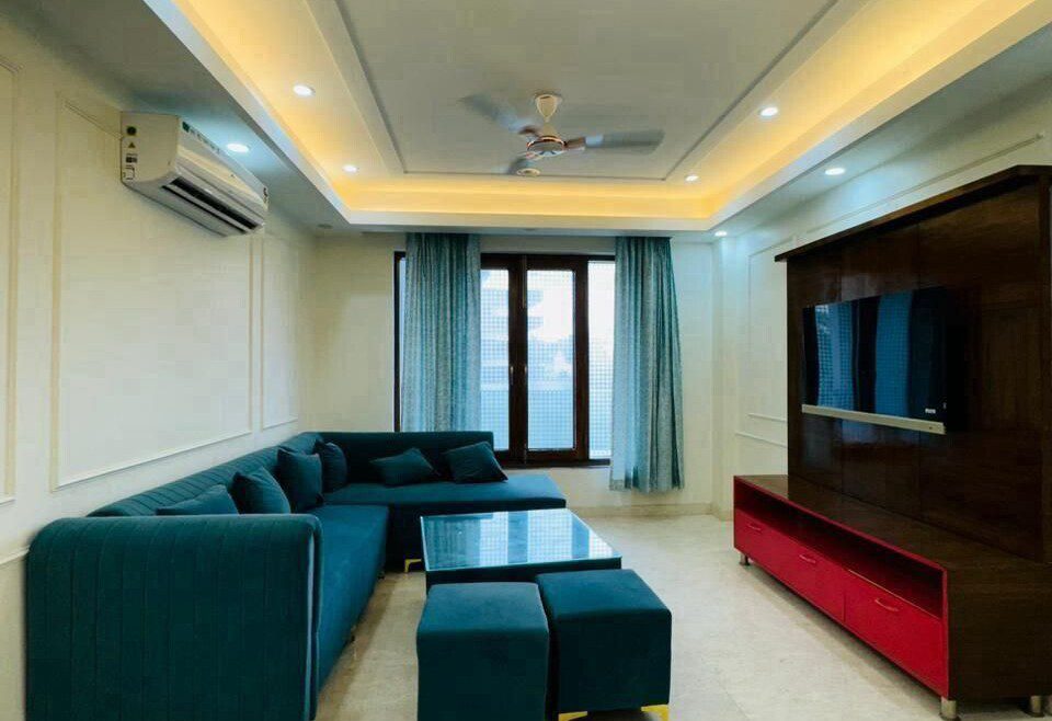 Luxury 4BHK Flat in 52 Sector, Gurugram